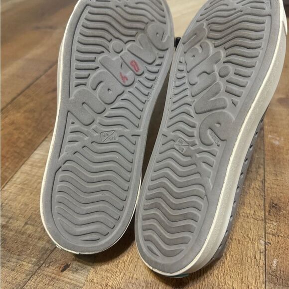Native Jefferson  Slip-On Light-Weight Pigeon Grey/Shell White M 6 W 8 - Picture 10 of 11